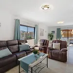 בית נופש 3 Bedrooms With Views *