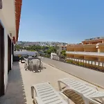 3 Bedrooms With Views בית נופש אדחה