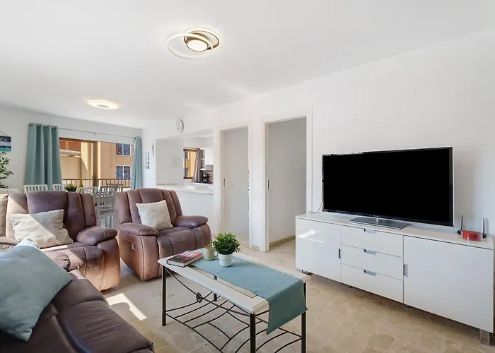 3 Bedrooms With Views * Адехе