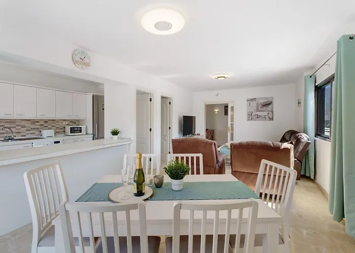 3 Bedrooms With Views Дом отдыха