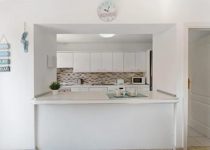 3 Bedrooms With Views Semesterbostad *