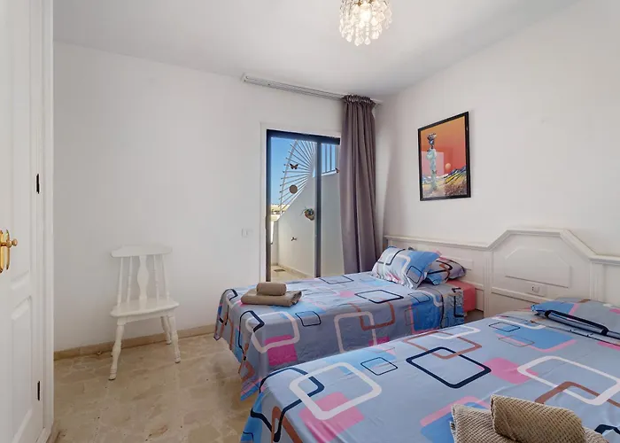 Semesterbostad 3 Bedrooms With Views *